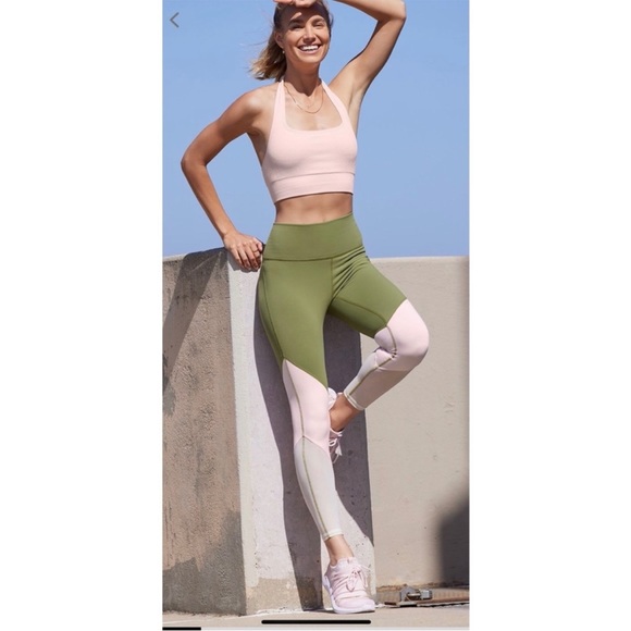 Ensemble Fabletics Vert Taille S/M - Legging Powerhold & Soutien-Gorge Fitness